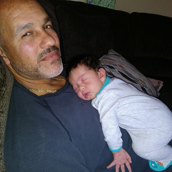 Meet your Posher, Tiffany - Picture 8 of 8